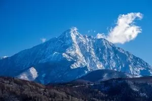 Εικόνα Επισκεπτόμενος το Άγιο Όρος: Ένα ταξίδι στην πνευματική καρδιά της Ορθοδοξίας