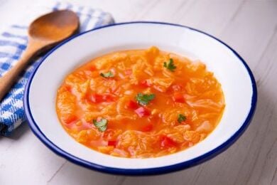 Κοκκινιστό λάχανο γιαχνί