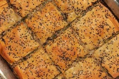 Μανιταρόπιτα με σπανάκι