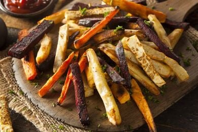 Vegetable sticks in the oven