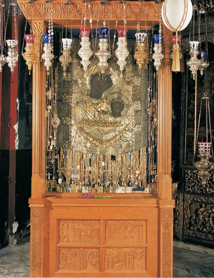 Image Theotokos Portaitissa